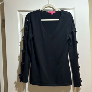 Lilly Pulitzer bow sweater - size medium